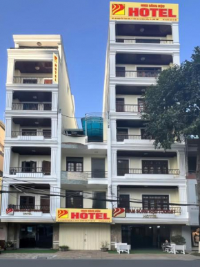 Nam Sông Hậu Hotel